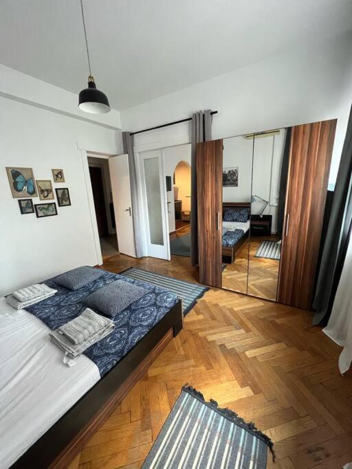 Apartament Ultracentral Universitate Bükreş Dış mekan fotoğraf