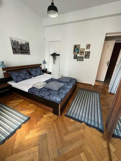 Apartament Ultracentral Universitate Bükreş Dış mekan fotoğraf